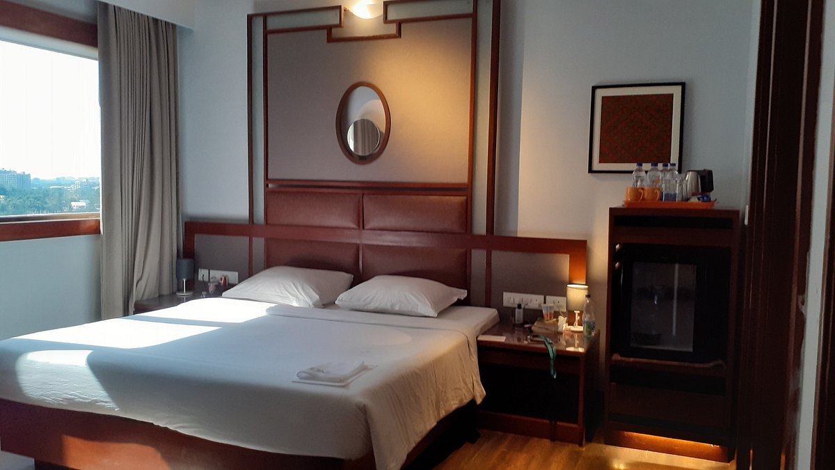 Zone By The Park Hotel